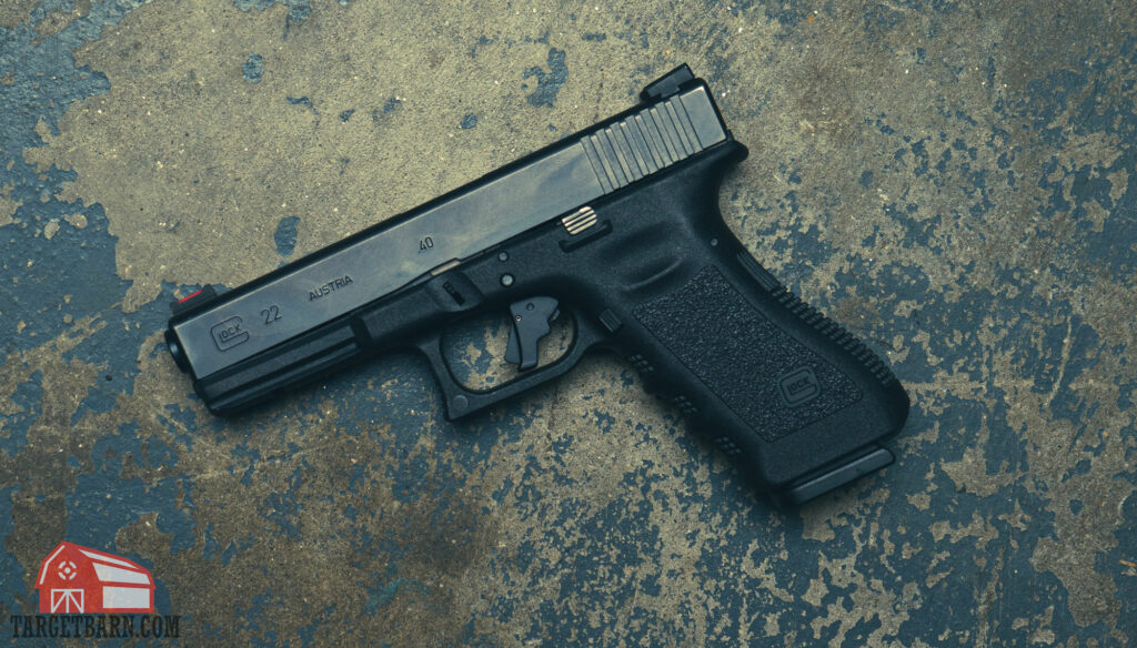 How Many Rounds Does a Glock Hold? The Broad Side