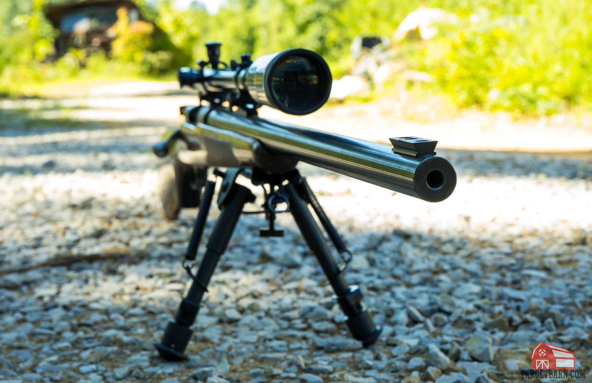 a bull barrel on a hunting rifle helps resist vibration, reduces recoil, and is more accurate