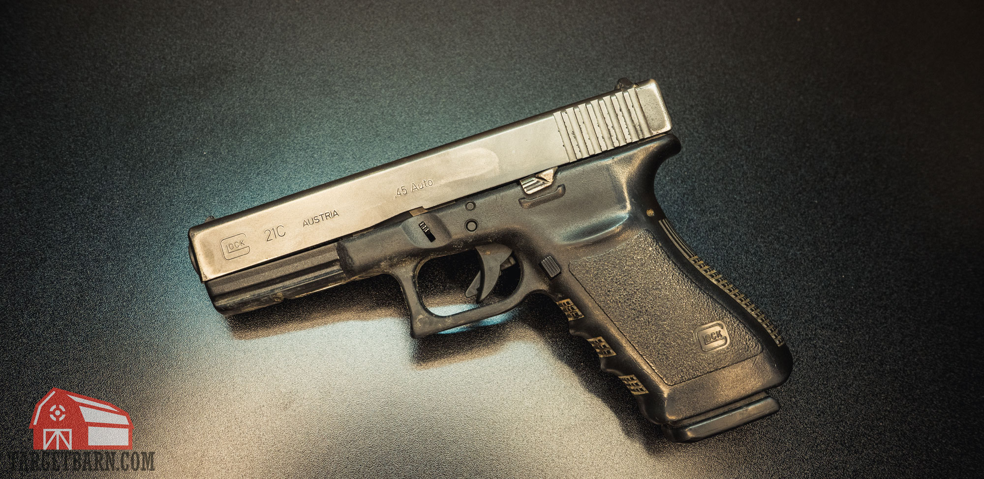 a glock 21 10mm pistol