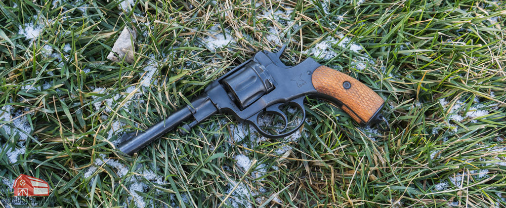 m1895 nagant revolver in the grass