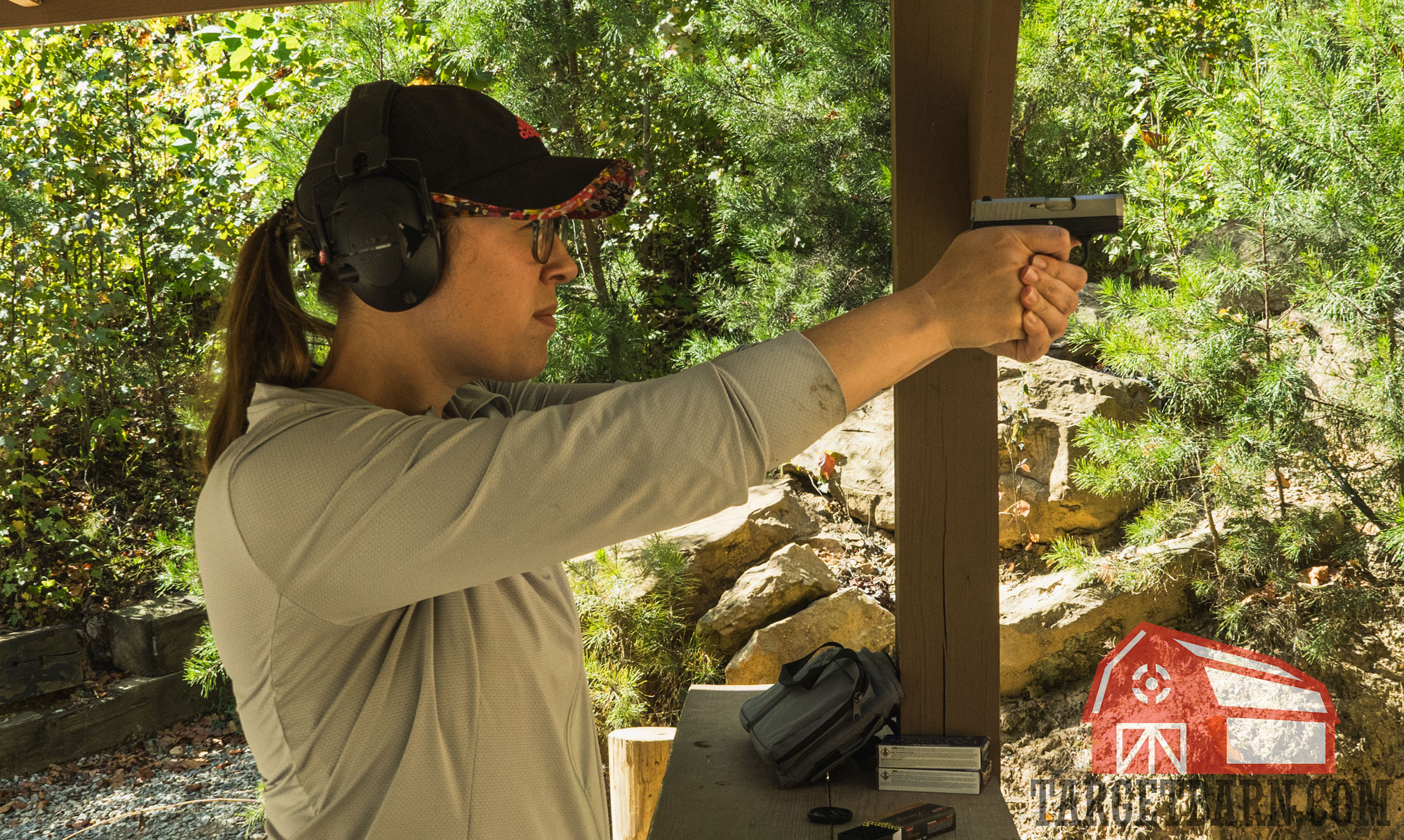kahr cw380 review the author shooting the cw380 at the range
